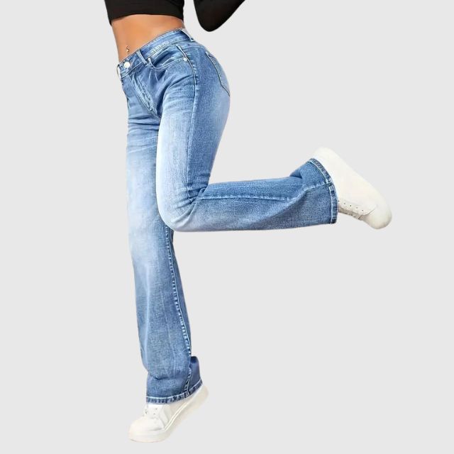 Sienna - Højtaljede flared jeans med en let vask