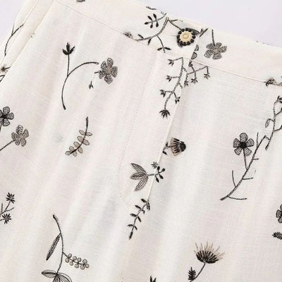 Miranda - A-line midi-nederdel med botanisk print