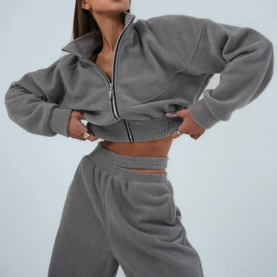 Mia - Cropped Zip Up hættetrøje med matchende joggers